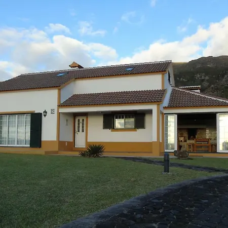 Casa Dos Salgueiros *