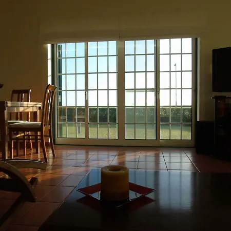 Casa Dos Salgueiros * Faja Grande